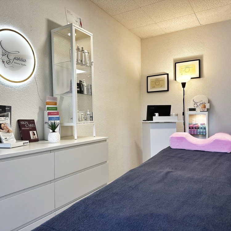 Gahlia Beauty Studio